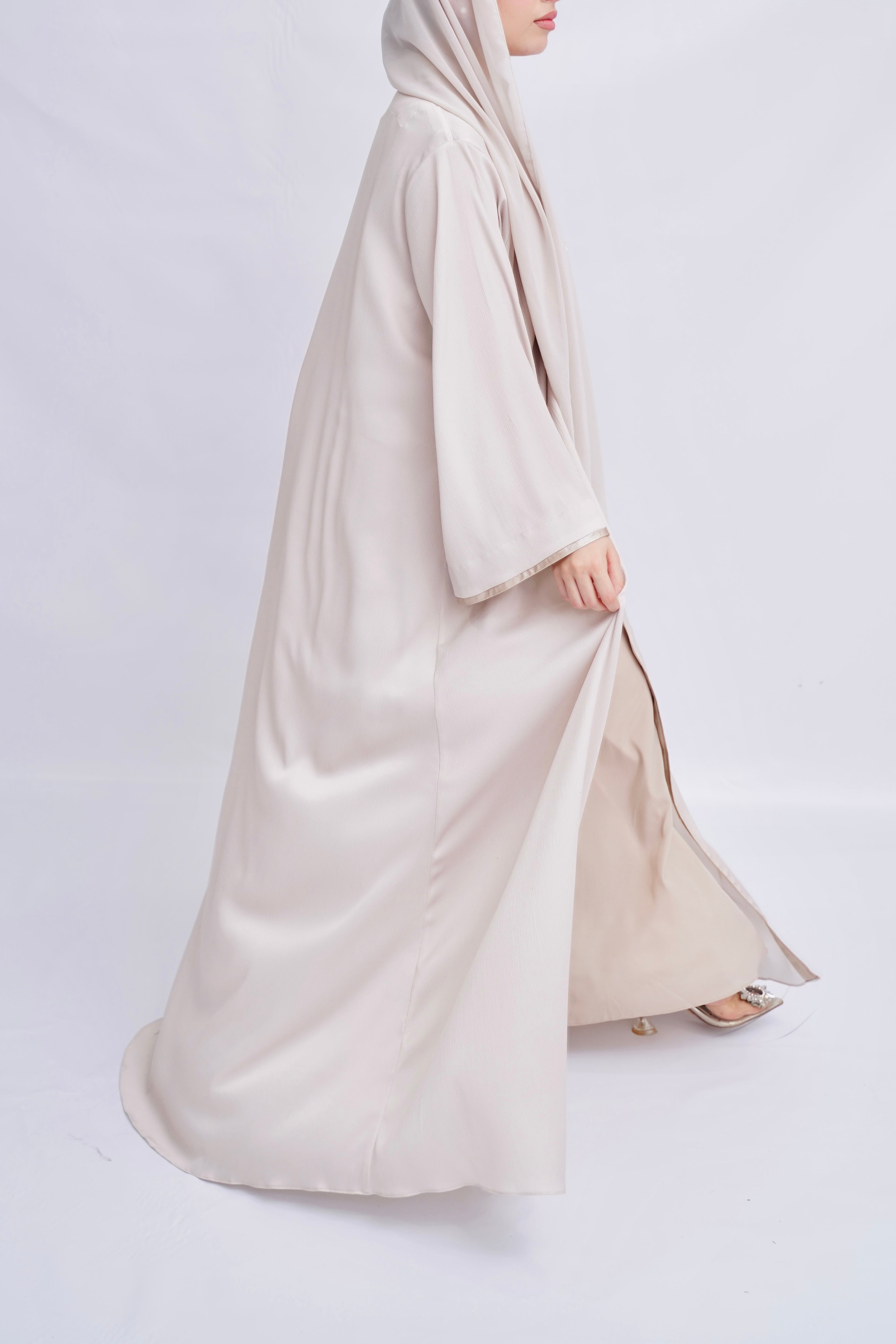 Beige Flora