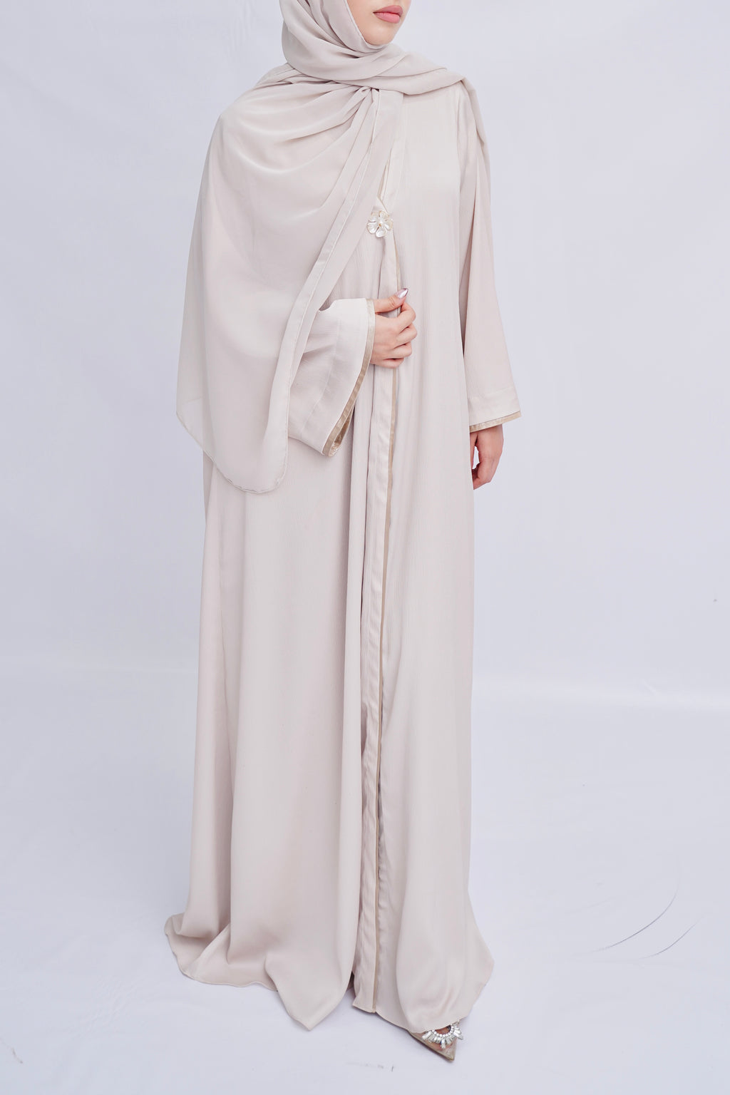 Beige Flora